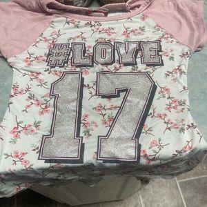 Girls shirt